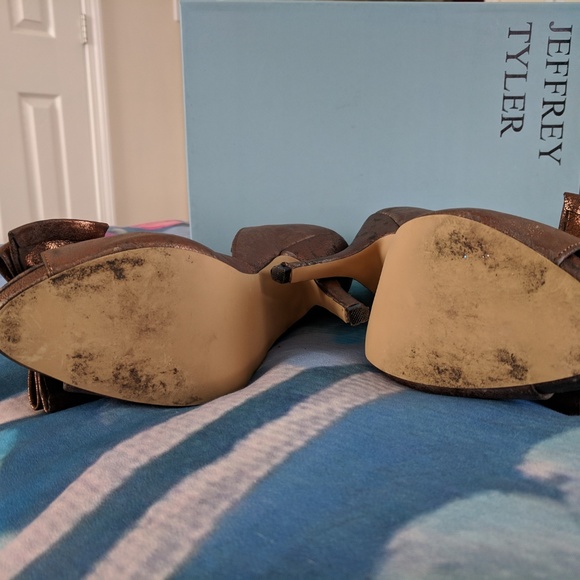 Jeffrey Tyler Bronze Open Toe Heels - Picture 2 of 6
